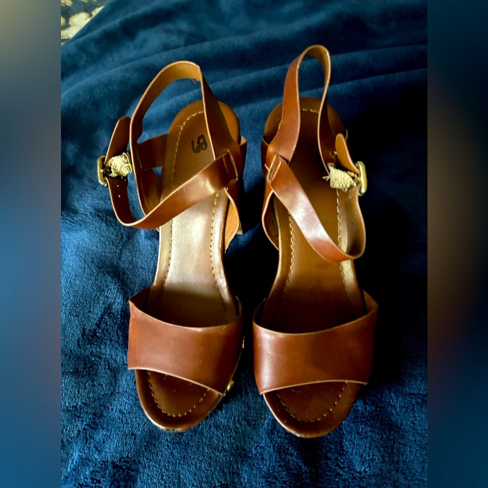 Indigo rd. Camel heeled sandal